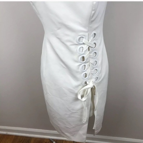 Finders keepers white strapless dress size 4 small - Picture 3 of 5